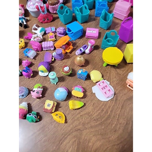 HUGE lot Shopkins Random Figures Basket Containers Mixed Seasons Dolls - Picture 5 of 16